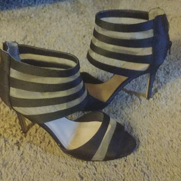 Shoes - Picture 1 of 1